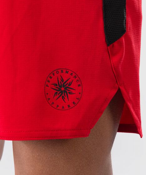 VENUM Light 儿童格斗短裤 - 樱桃红色