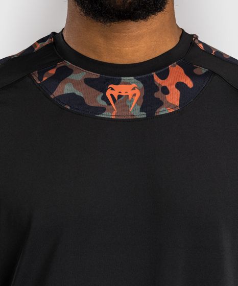 VENUM Jungle Ops 速干T恤 - 黑/卡其迷彩色