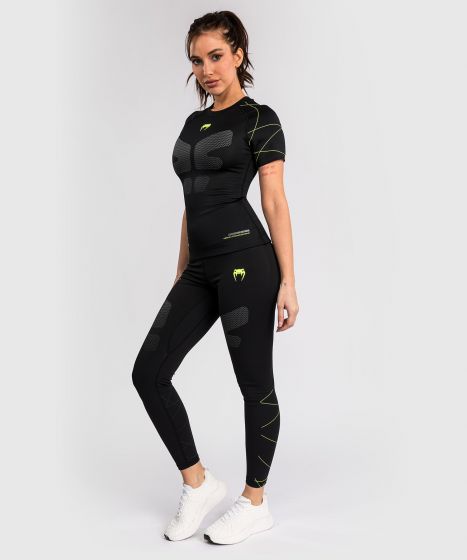 Venum Training Camp 4.0女士短袖紧身衣 - 黑/霓虹绿色