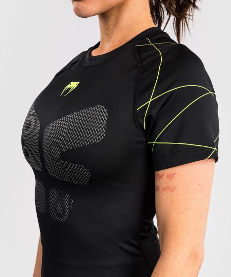 Venum Training Camp 4.0女士短袖紧身衣 - 黑/霓虹绿色