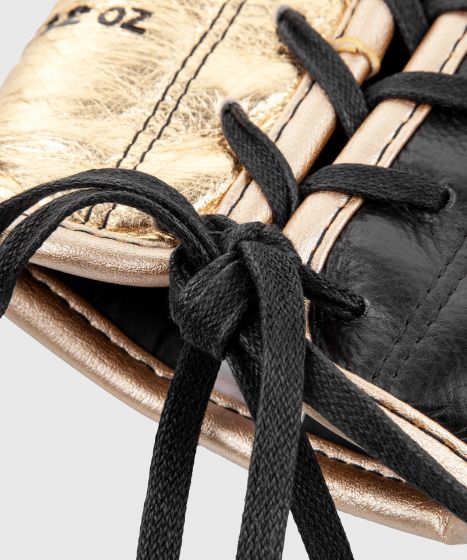 Venum Giant 2.0 Pro 拳击手套 - 系带款 - 黑/金色