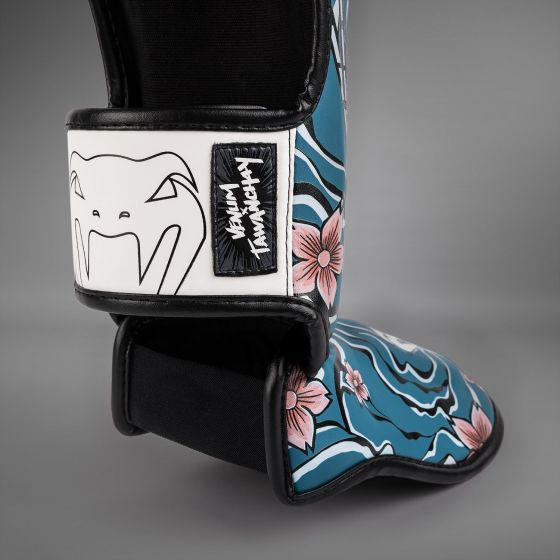 VENUM x Tawanchay 站立式护腿 -  蓝/白色