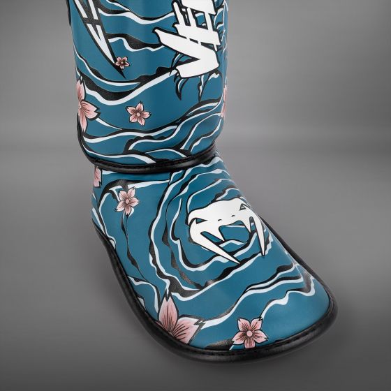 VENUM x Tawanchay 站立式护腿 -  蓝/白色