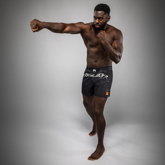 VENUM Eclipse 男士格斗短裤 - 黑/象牙白色