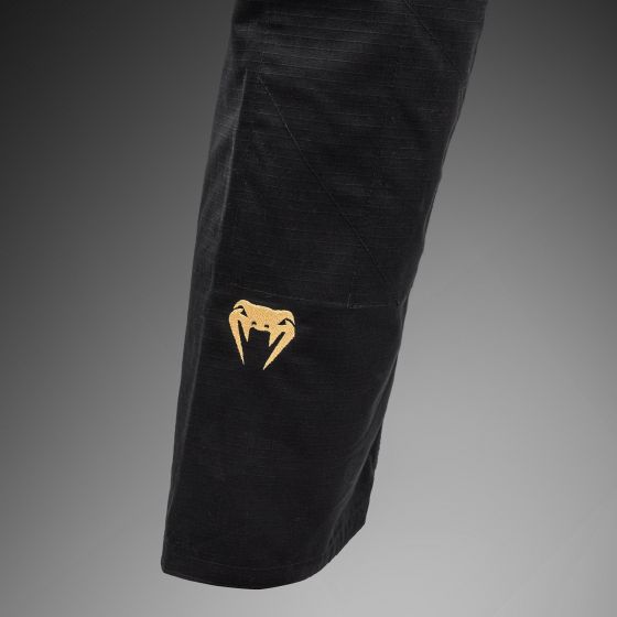 VENUM × Assassin 's Creed Shadows 巴西柔术道服 - 酒红/黑色