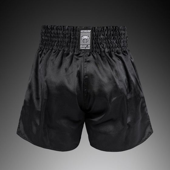 VENUM Classic Evo 泰拳短裤 - 黑/白色