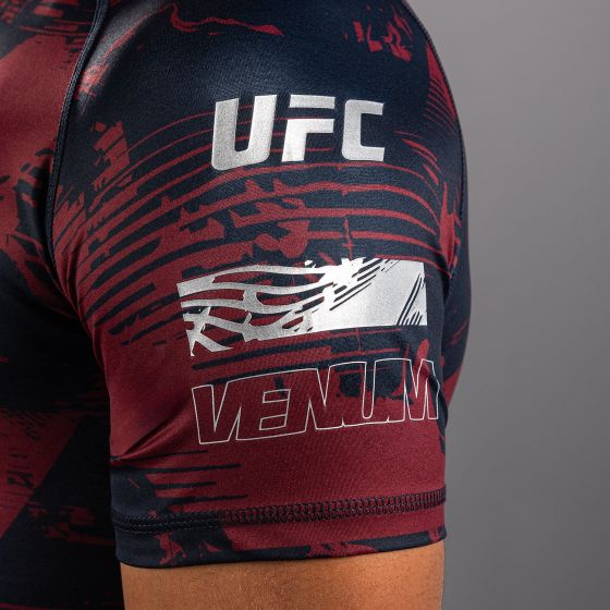 UFC Zenith | VENUM 格斗周  男士短袖紧身衣 - 海军蓝/酒红/银色