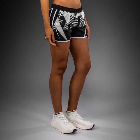 VENUM Adrenaline 女士训练短裤 - 黑/象牙白色