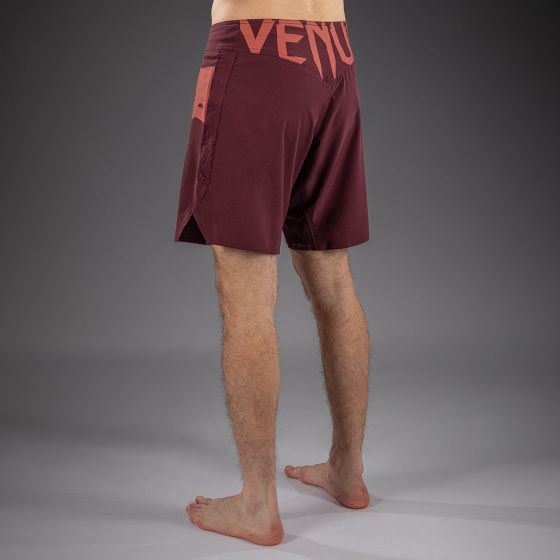 VENUM Light 5.0 Fightshorts - 深棕/赤陶色