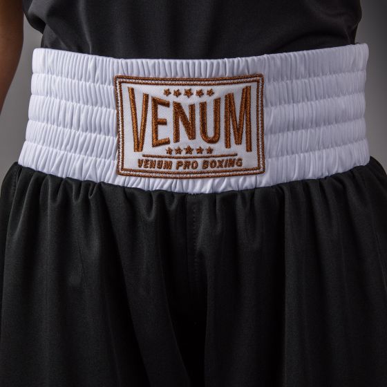 VENUM Classic 儿童拳击短裤 - 黑/金色