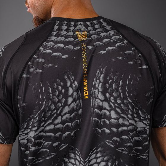 VENUM Matupa 男士速干短袖 - 黑/灰/金色