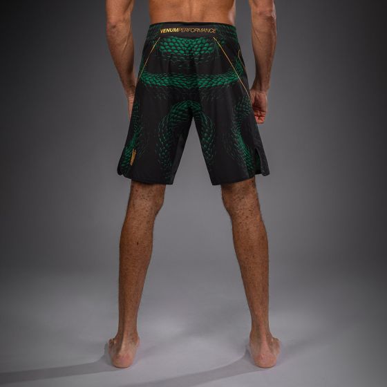 VENUM Matupa 格斗短裤 - 黑/绿/金色