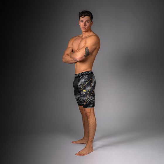 VENUM Matupa 男士紧身短裤 - 黑/灰/金色