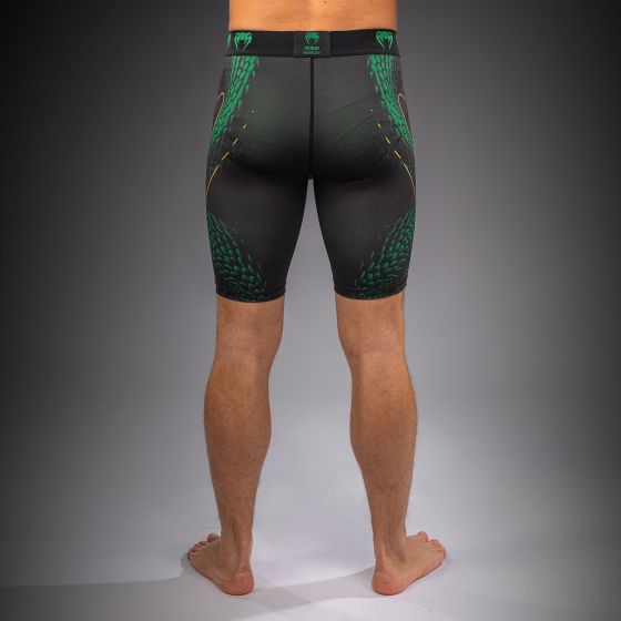 VENUM Matupa 男士紧身短裤 - 黑/绿/金色