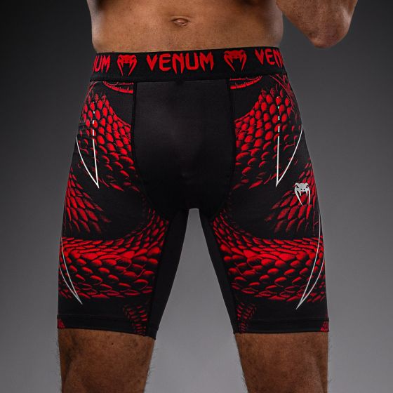 VENUM Matupa 男士紧身短裤 - 黑/红/银色