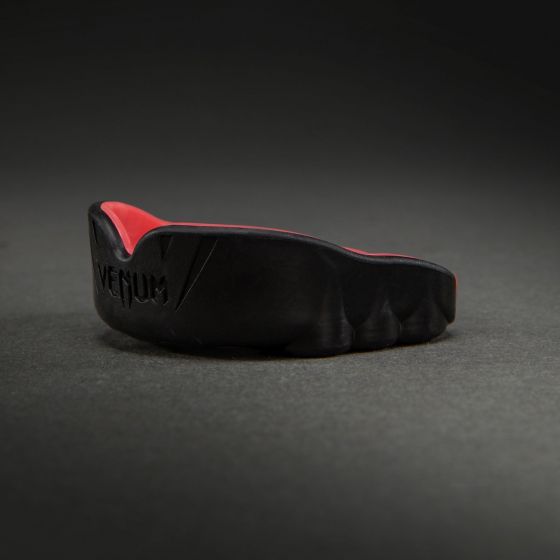 Venum Challenger Mouthguard - Black/Corail