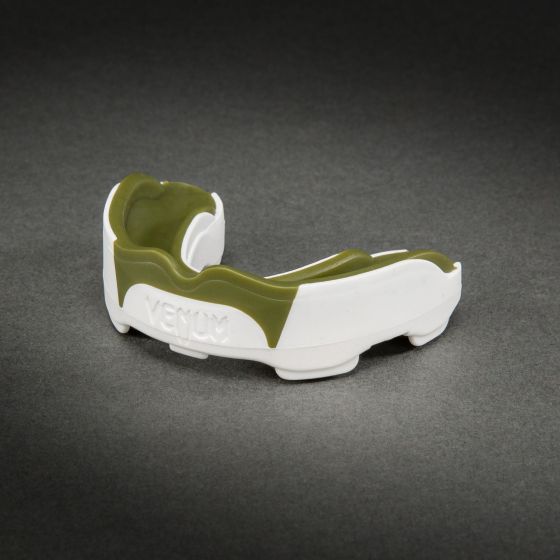 Venum Predator Mouthguard – White/Kaki