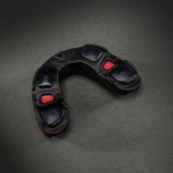 Venum Predator Mouthguard – Black/Black/Red