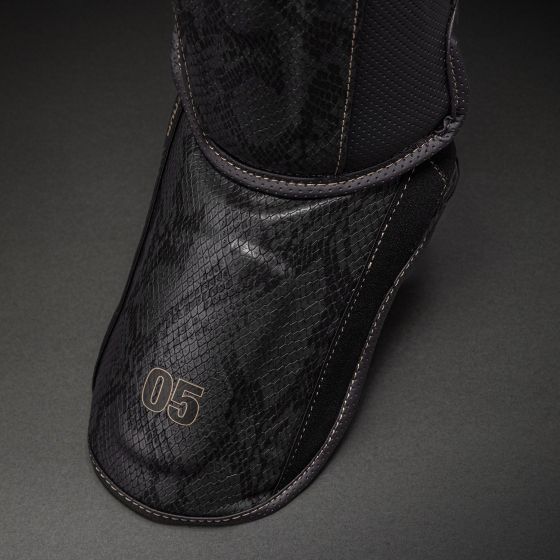 Impact Evo Scales Shinguards Dark Grey