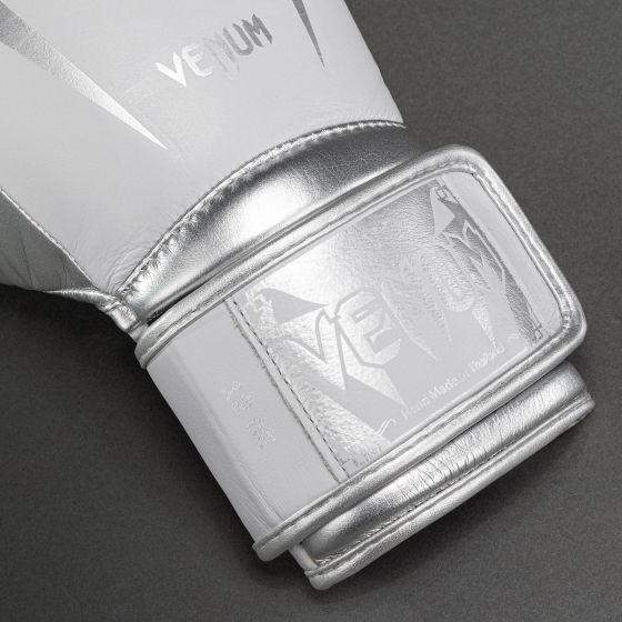 VENUM Giant 3.0 拳击手套 - 浅灰/银色