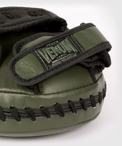 VENUM专业系列 大号拳击手靶 (副) - 卡其/金色