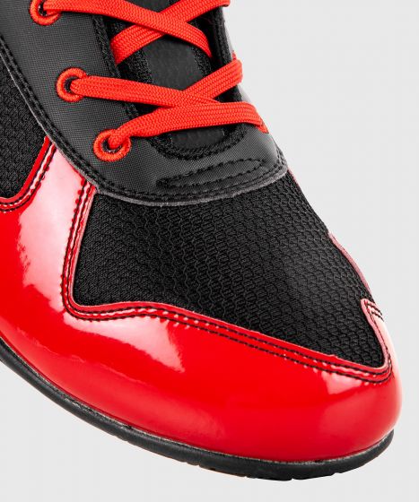 Venum Elite 拳击鞋 - 黑/红