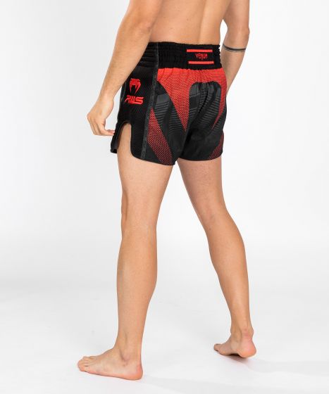 RWS x VENUM 泰拳短裤 - 黑色