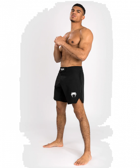 VENUM Contender 格斗短裤 - 黑/白色