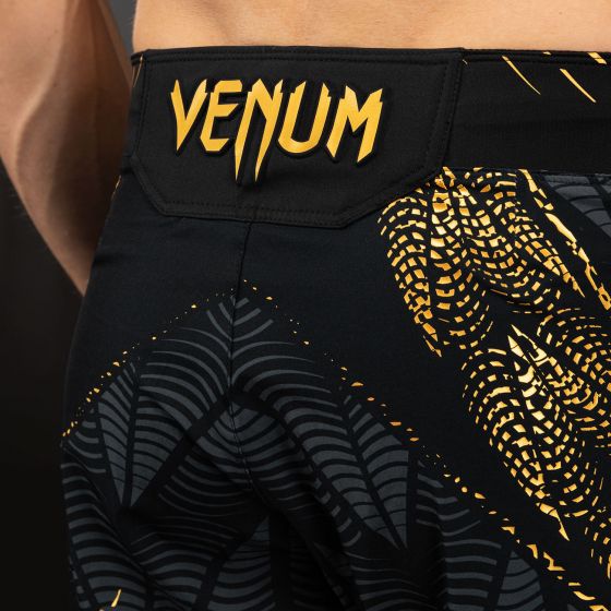 UFC Zenith | VENUM 格斗之夜 男士格斗短裤 - 长款 -  黑/金色