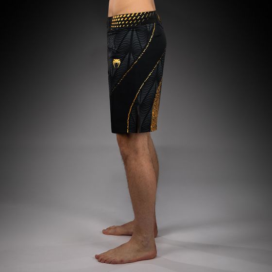 UFC Zenith | VENUM 格斗之夜 男士格斗短裤 - 长款 -  黑/金色