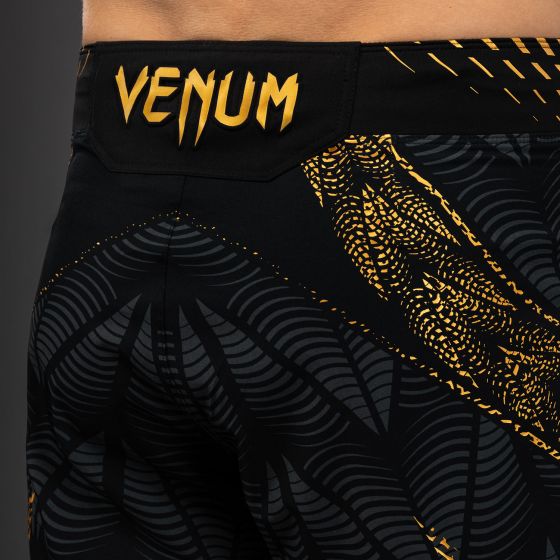 UFC Zenith | VENUM 格斗之夜 男士格斗短裤 - 短款 - 黑/金色