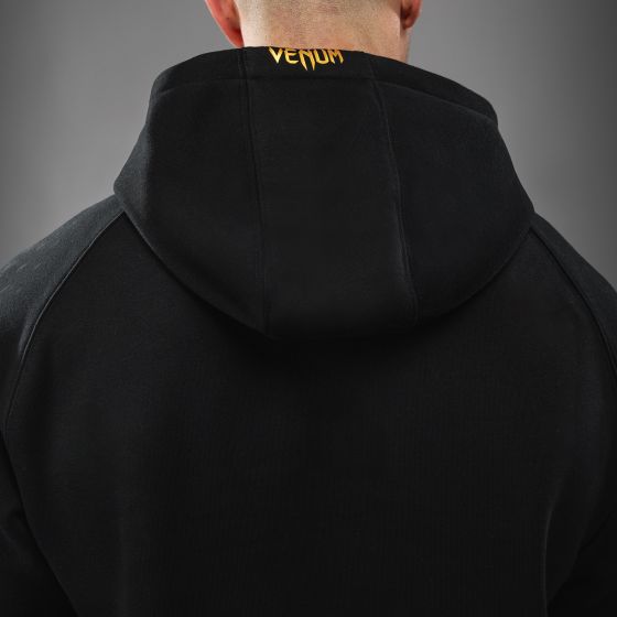 UFC Zenith | VENUM 经典复刻 男士卫衣 - 黑/金色