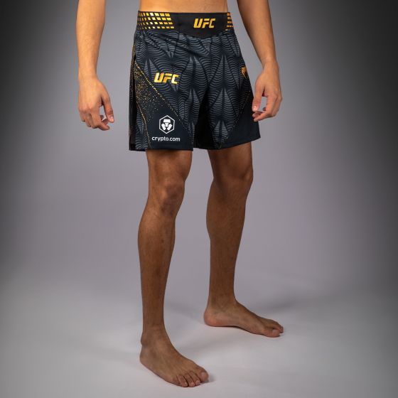 UFC Zenith | VENUM 格斗之夜 男士格斗短裤 - 角斗士款 -  黑/金色